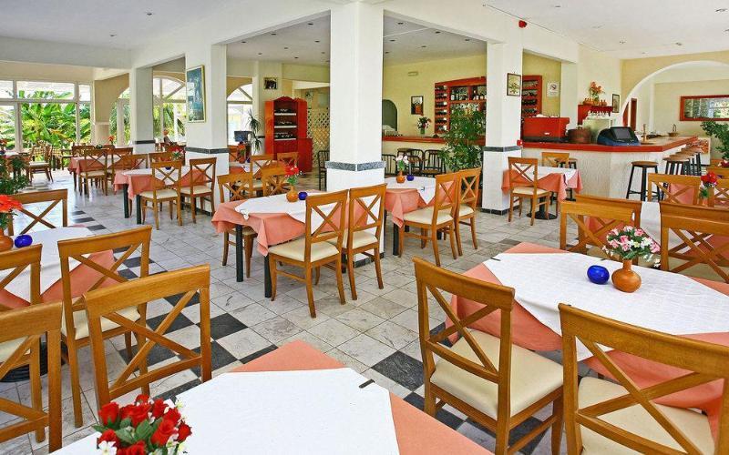 Cavo D' Oro Hotel Мармарі Екстер'єр фото