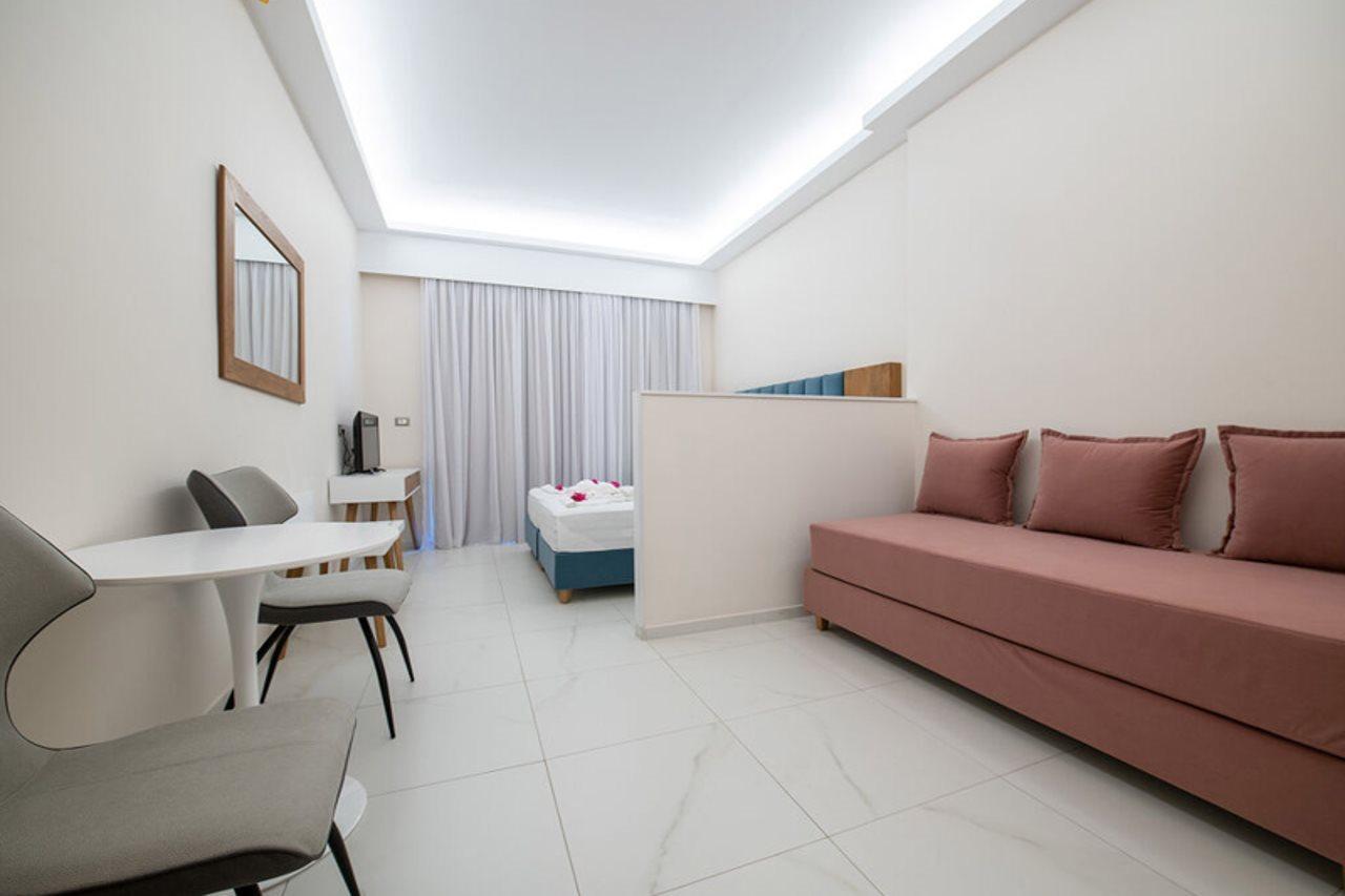 Cavo D' Oro Hotel Мармарі Екстер'єр фото